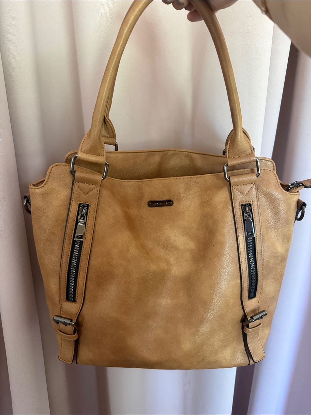Click Women's Tan Leather Tote Bag